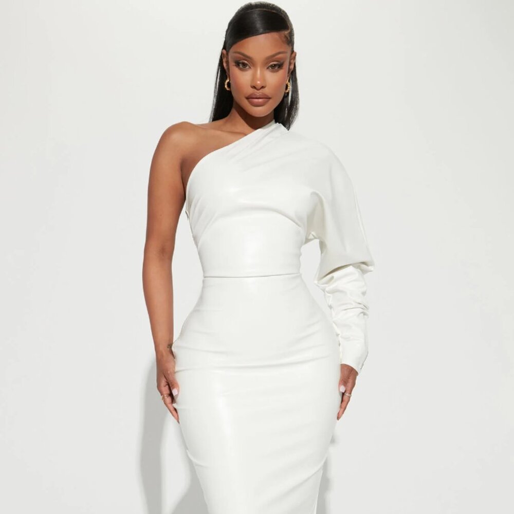 Show Stopper Maxi Gown - Off White